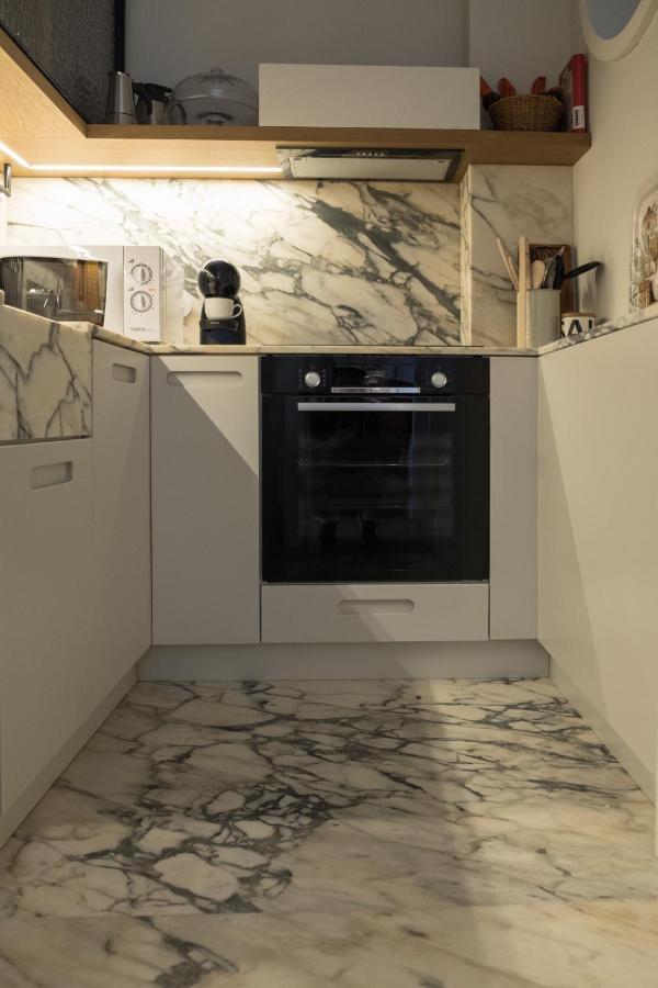 Boutique Rentals-flores Chic In Historical Center Appartement Oporto